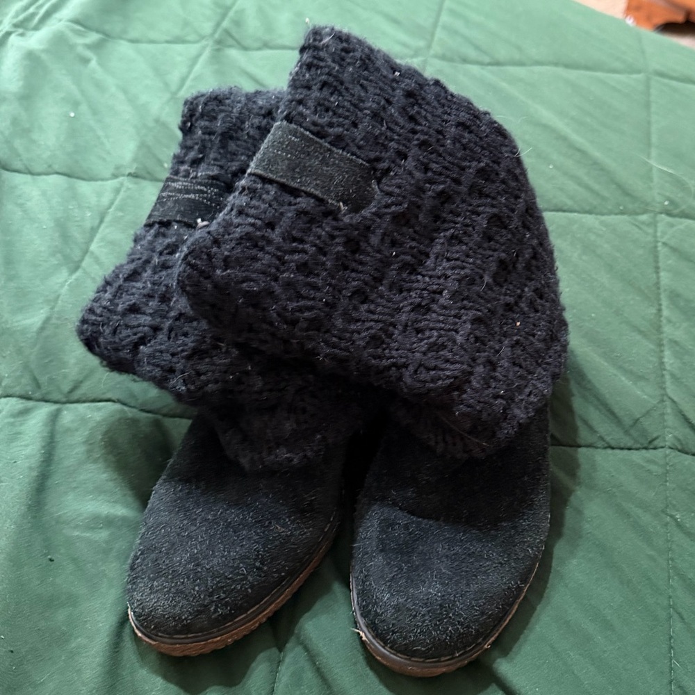 Dr Scholls fold over sweater black boot